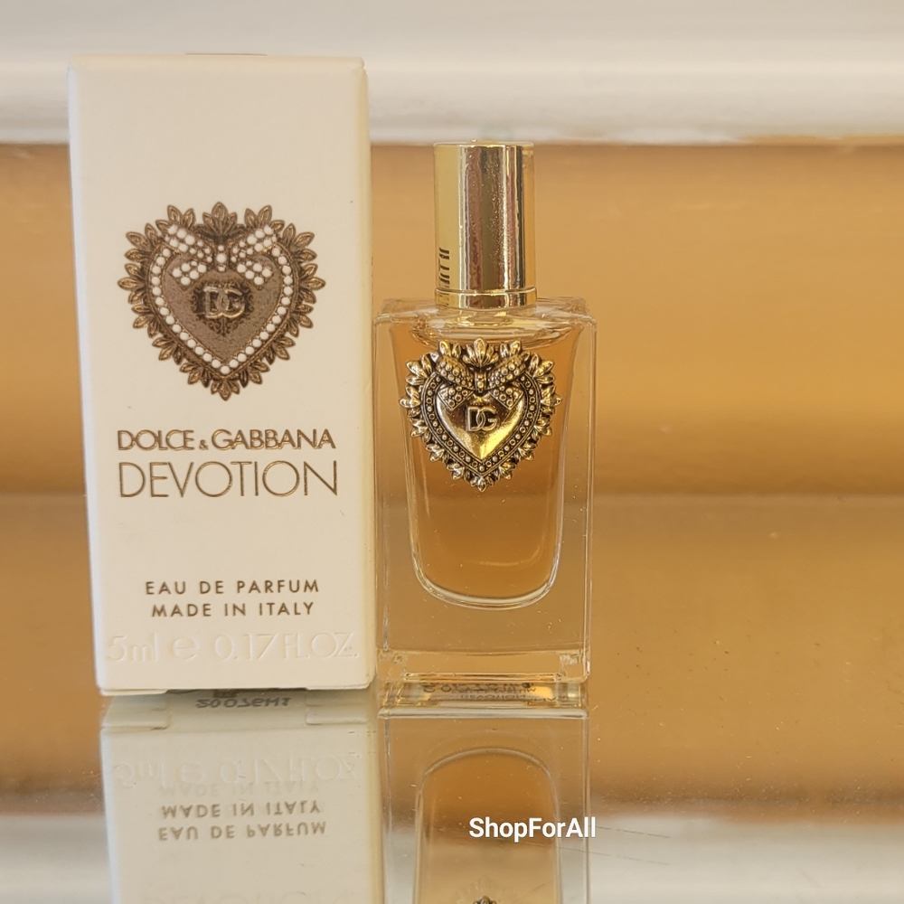 - Dolce&Gabbana mini